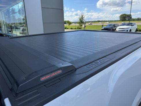 Used 2025 GMC Sierra 2500 Denali Ultimate AWD/4WD image 32