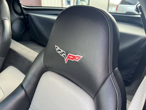 Used 2008 Chevrolet Corvette Coupe w/ Preferred Equipment Group RWD image 35
