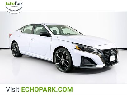 Used 2024 Nissan Altima 2.5 SR