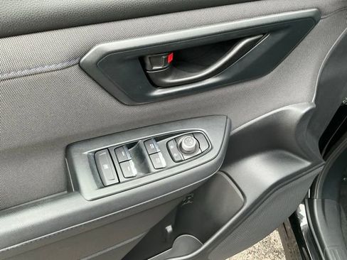 Certified 2025 Subaru Forester Premium image 14