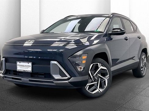 New 2026 Hyundai Kona SEL Premium image 2