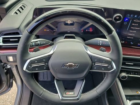 New 2026 Chevrolet Traverse Z71 w/ Enhanced Driving Package AWD/4WD image 23