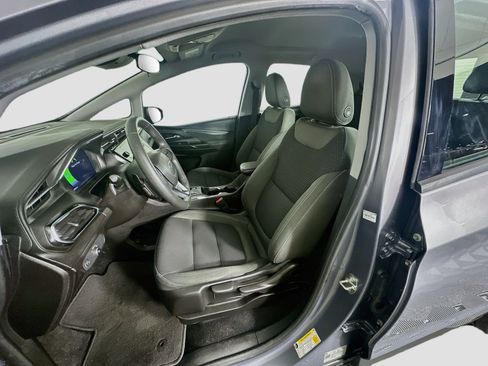 Used 2023 Chevrolet Bolt LT FWD image 13