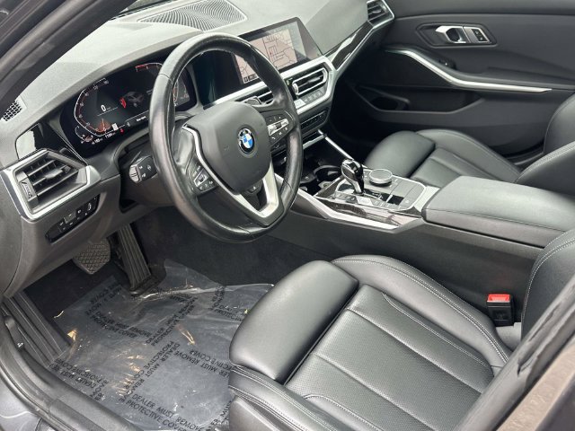 Used 2022 BMW 330i xDrive Sedan w/ Driving Assistance Package AWD/4WD image 2