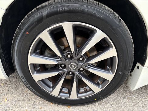 Used 2016 Nissan Altima 2.5 SV w/ Convenience Package image 23