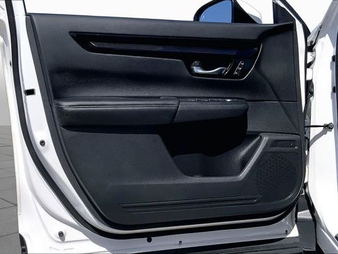 Used 2025 Honda CR-V EX-L image 21