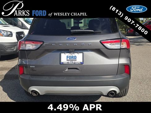 Certified 2022 Ford Escape SE image 5