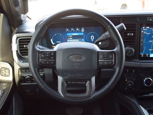 Used 2024 Ford F250 Platinum w/ FX4 Off-Road Package AWD/4WD image 7