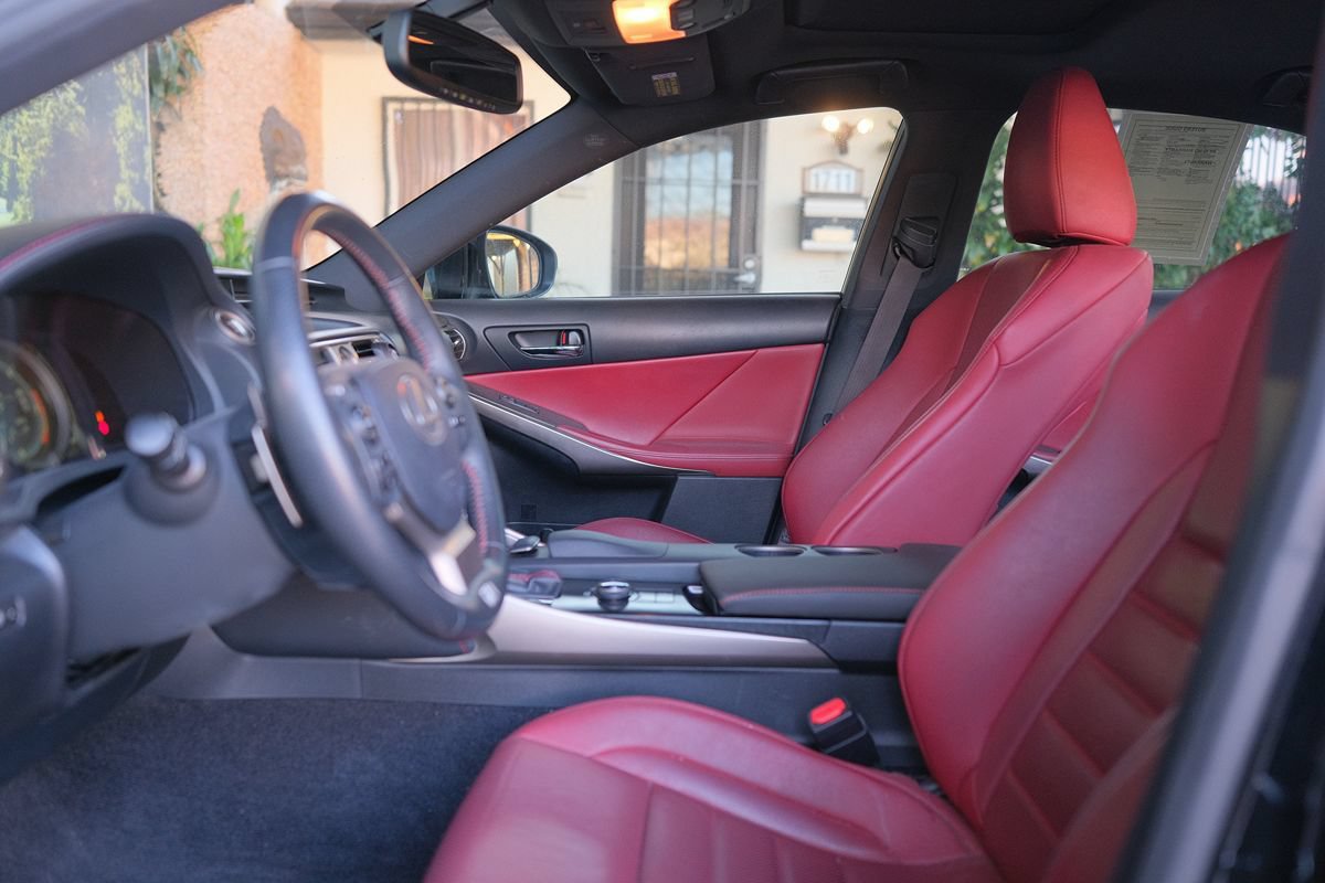 Used 2014 Lexus IS 250 w/ F-Sport Package RWD image 10