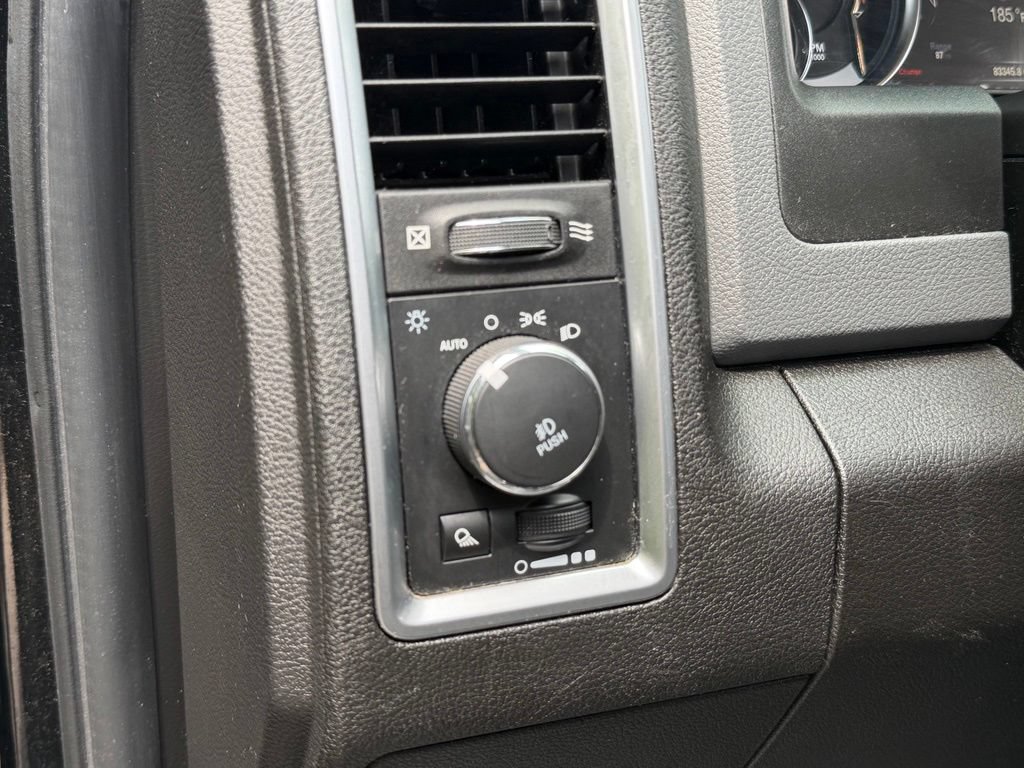 Used 2019 RAM 1500 Big Horn AWD/4WD image 27