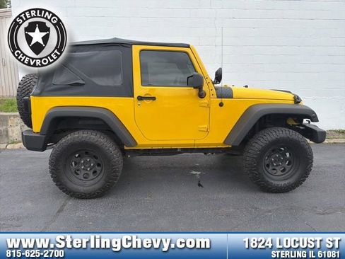Used 2009 Jeep Wrangler X AWD/4WD image 6