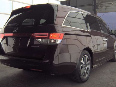 Used 2015 Honda Odyssey Touring image 7