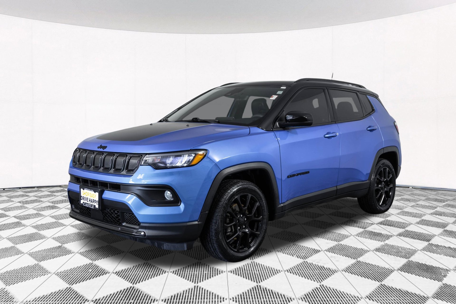 Used 2022 Jeep Compass Latitude w/ Sun and Sound Group AWD/4WD image 11