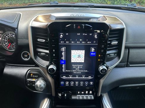 Used 2020 RAM 1500 Laramie image 28