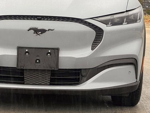 Used 2025 Ford Mustang Mach-E Select image 8