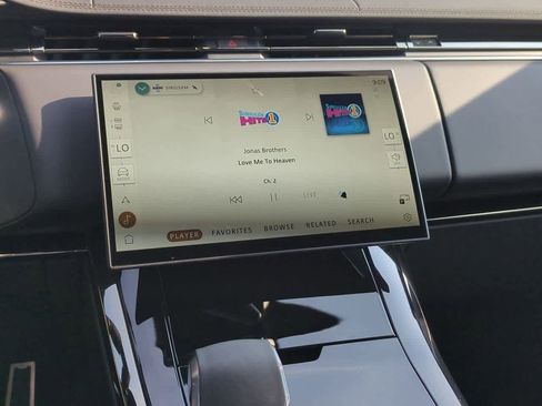 New 2025 Land Rover Range Rover Sport Dynamic SE image 27