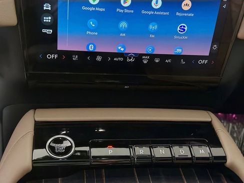 New 2025 Lincoln Navigator Black Label image 16