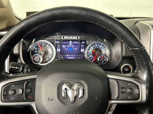 Used 2020 RAM 1500 Big Horn AWD/4WD image 14