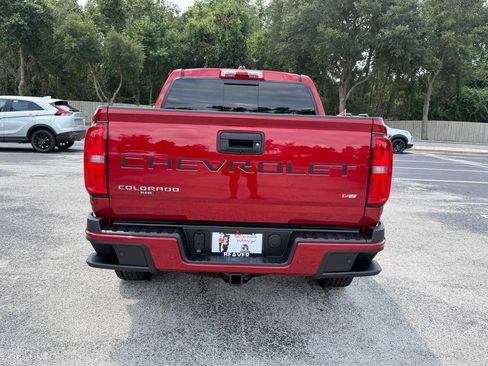 Used 2021 Chevrolet Colorado Z71 w/ Safety Package RWD image 8