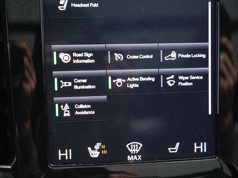 Used 2019 Volvo XC40 T5 R-Design image 37