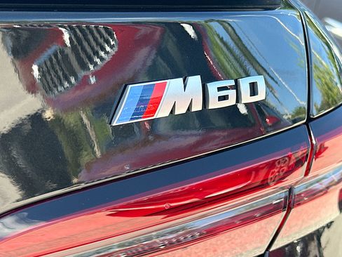 Used 2025 BMW i5 M60 w/ Executive Package AWD/4WD image 8