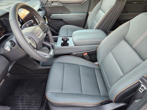 New 2026 GMC Acadia AT4 w/ LPO, Floor Liner Package image 8