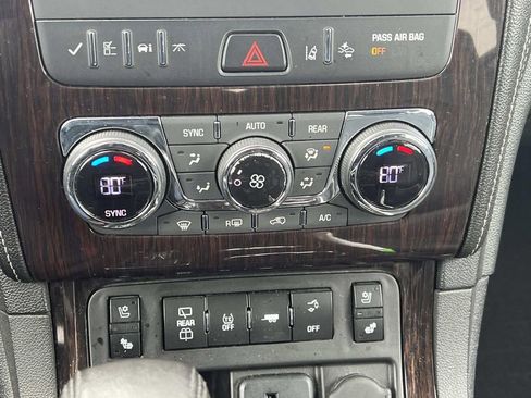 Used 2016 Chevrolet Traverse LTZ image 20