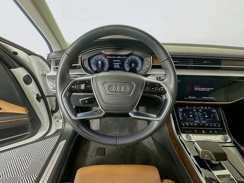 Used 2024 Audi A8 L 3.0T AWD/4WD image 11