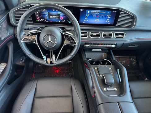 Certified 2024 Mercedes-Benz GLS 450 4MATIC image 17