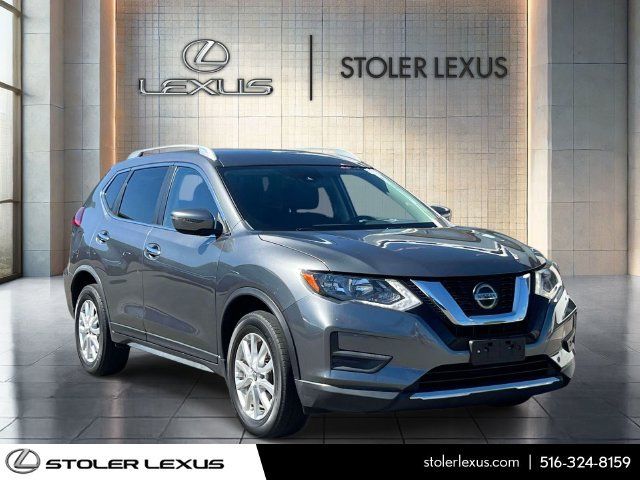 Used 2020 Nissan Rogue SV AWD/4WD image 1