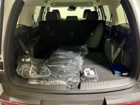 Used 2024 Hyundai Santa Fe SEL FWD image 10