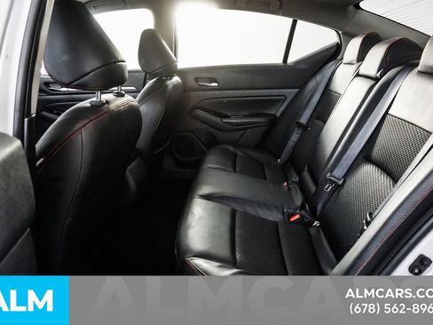 Used 2025 Nissan Altima 2.5 SR FWD image 17