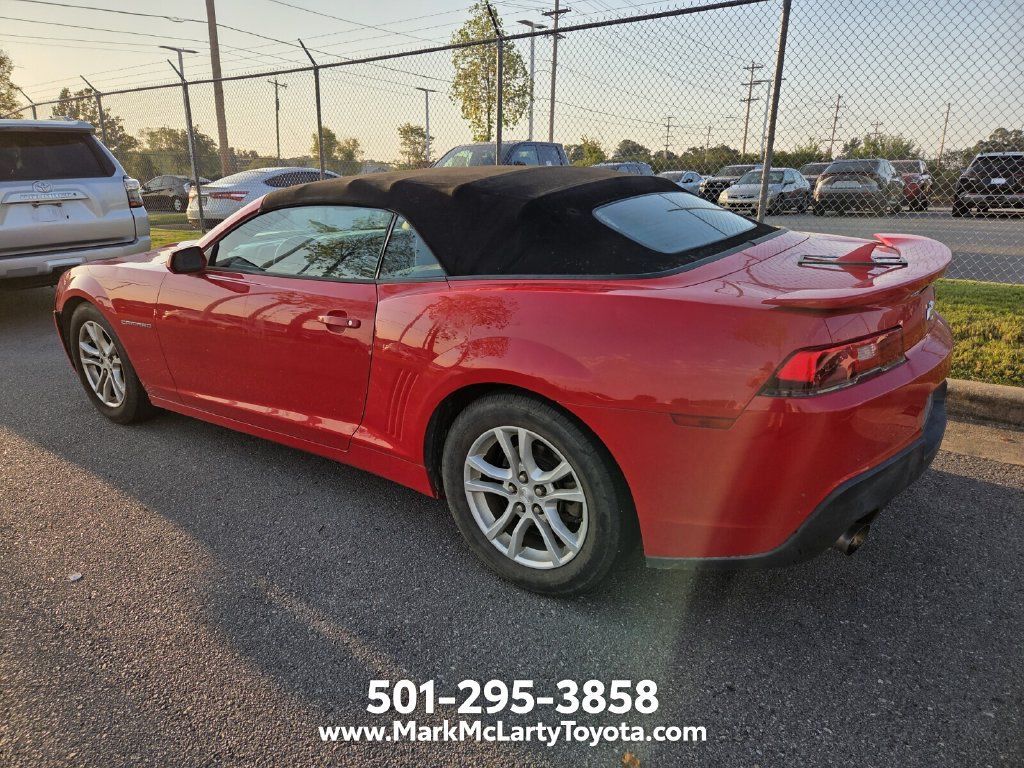 Used 2015 Chevrolet Camaro LT RWD image 6
