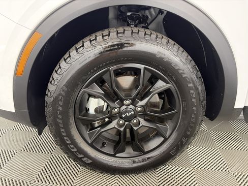 Certified 2024 Kia Sportage X-Pro Prestige AWD/4WD image 13