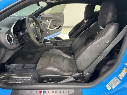 Used 2023 Chevrolet Camaro ZL1 image 9