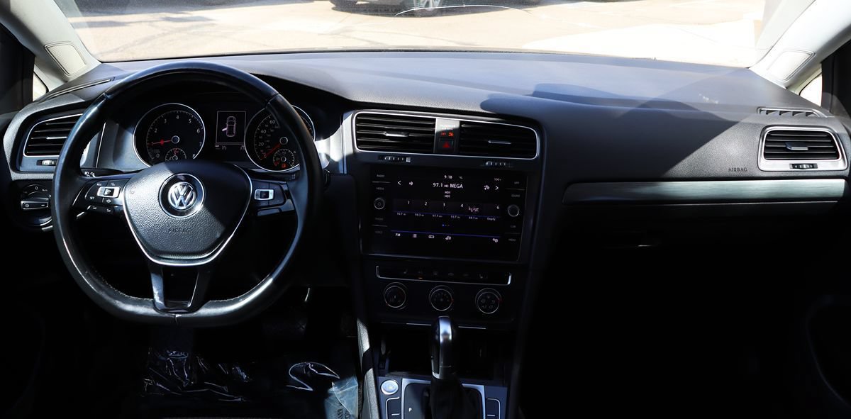 Used 2019 Volkswagen Golf SE w/ Driver Assistance Package FWD image 35