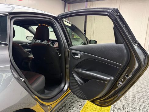 Used 2016 Dodge Dart SXT image 18