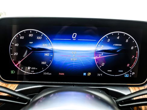 Certified 2025 Mercedes-Benz C 300 Sedan image 21