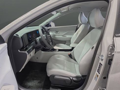 New 2026 Hyundai Kona SE AWD/4WD image 8