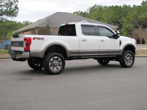 Used 2019 Ford F250 King Ranch w/ King Ranch Ultimate Package image 6