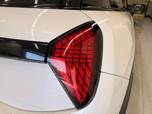 Certified 2025 MINI Cooper S FWD image 5