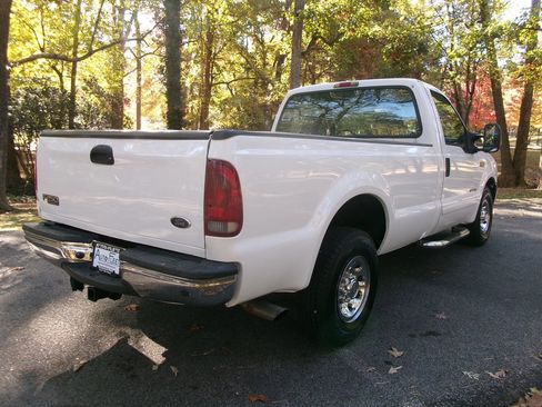 Used 2003 Ford F250 XLT image 5