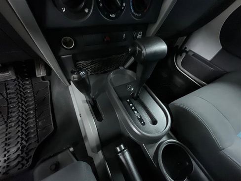 Used 2010 Jeep Wrangler Sport image 14