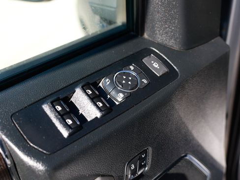 Used 2021 Ford F350 Lariat w/ Lariat Ultimate Package image 51