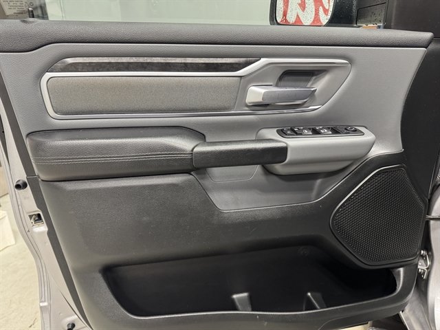 Used 2020 RAM 1500 Big Horn AWD/4WD image 14