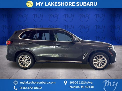 Used 2021 BMW X5 xDrive40i w/ Premium Package AWD/4WD image 9