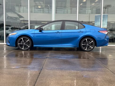 Used 2019 Toyota Camry XSE w/ Driver Assist Package FWD image 6