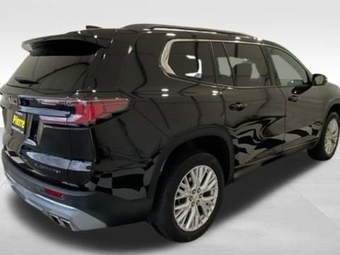 Used 2024 GMC Acadia Elevation image 5