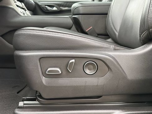Used 2023 GMC Yukon Denali RWD image 24