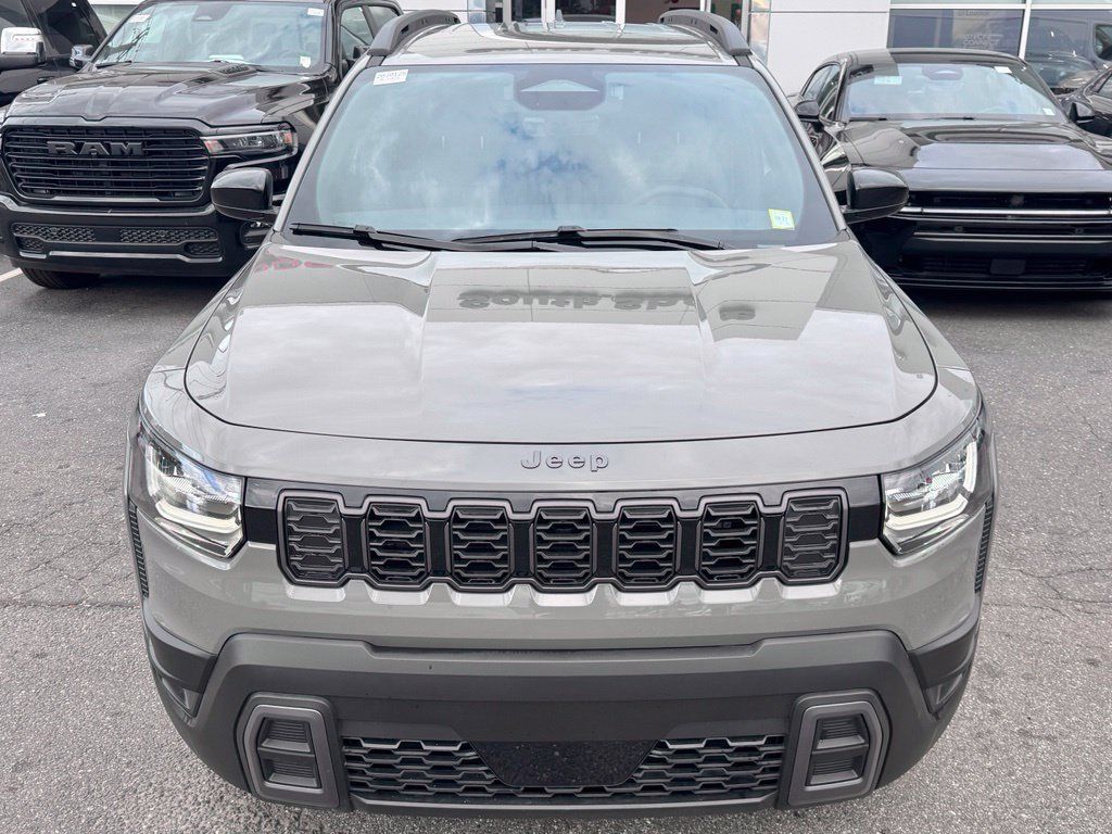 New 2026 Jeep Cherokee Laredo AWD/4WD image 2